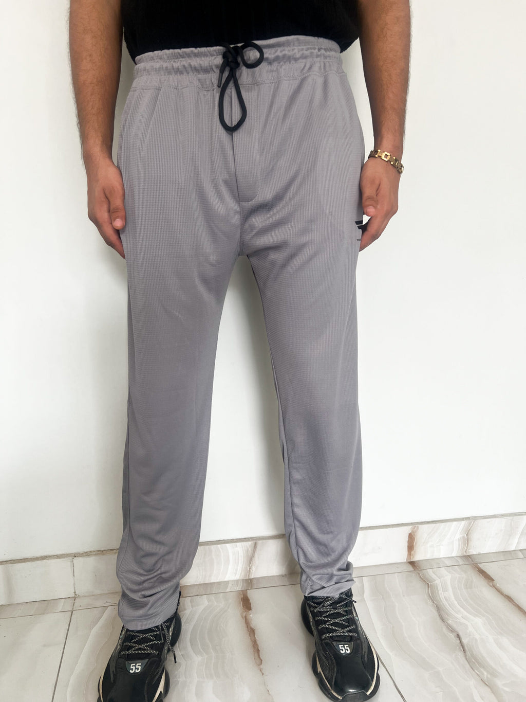 Basic Knitted Grey Trouser