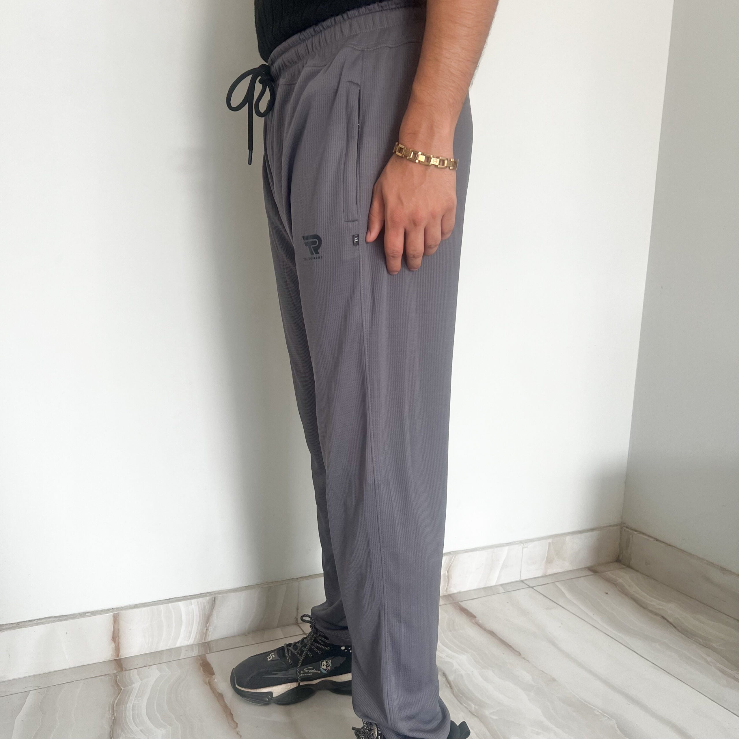 Basic Knitted Silver Trouser